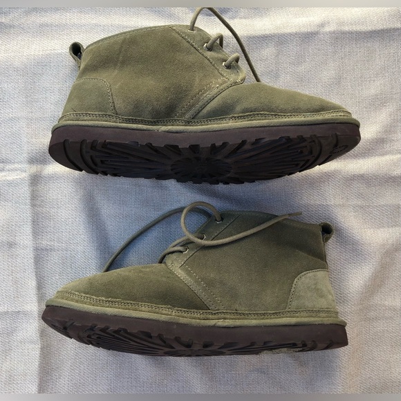 UGG Neumel Lace Up Chukka Boots with Plush Lining Leather Suede Men’s 12 - Picture 2 of 16